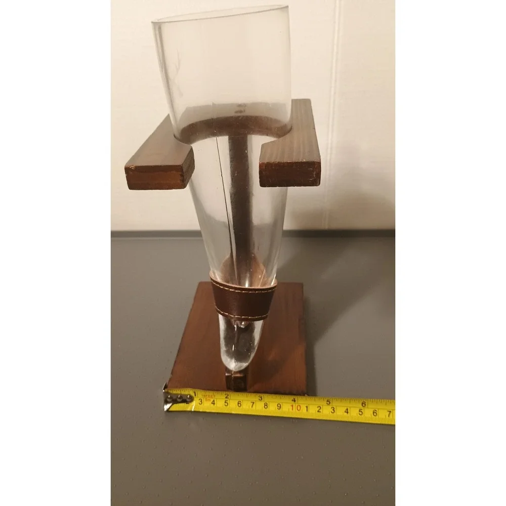 Drinking Horn Glass Stand Unisex OS Brown Good Etched Antler Rustic